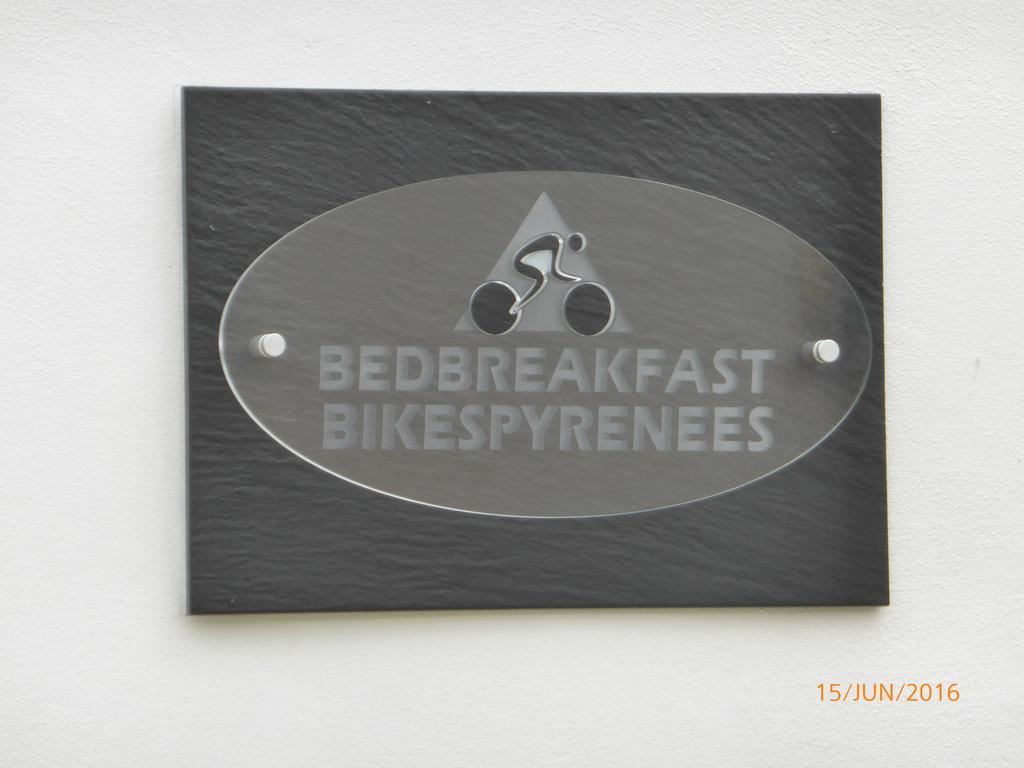 Bedbreakfastbikespyrenees Loubieres